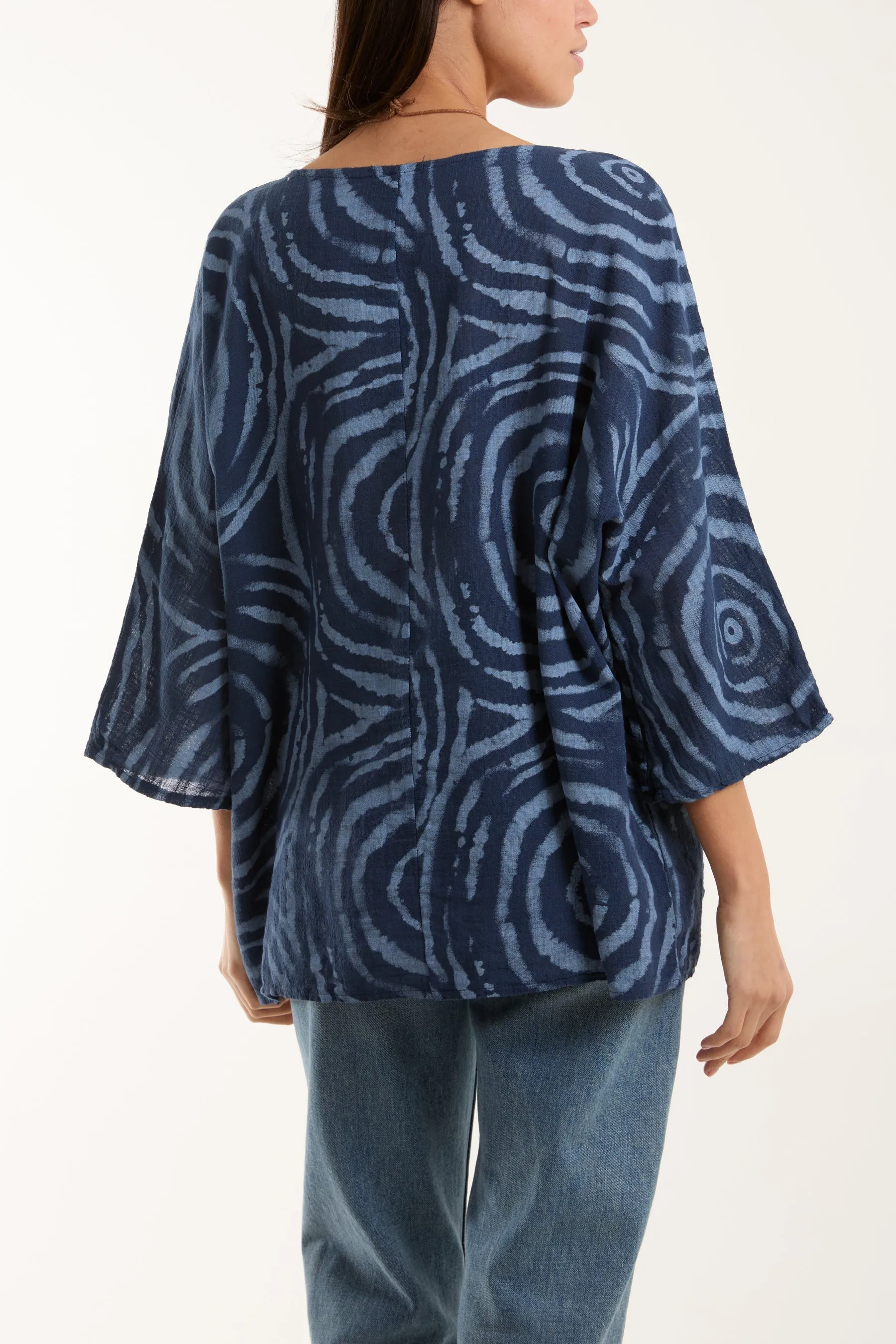 Swirl Necklace 3/4 Sleeve Blouse