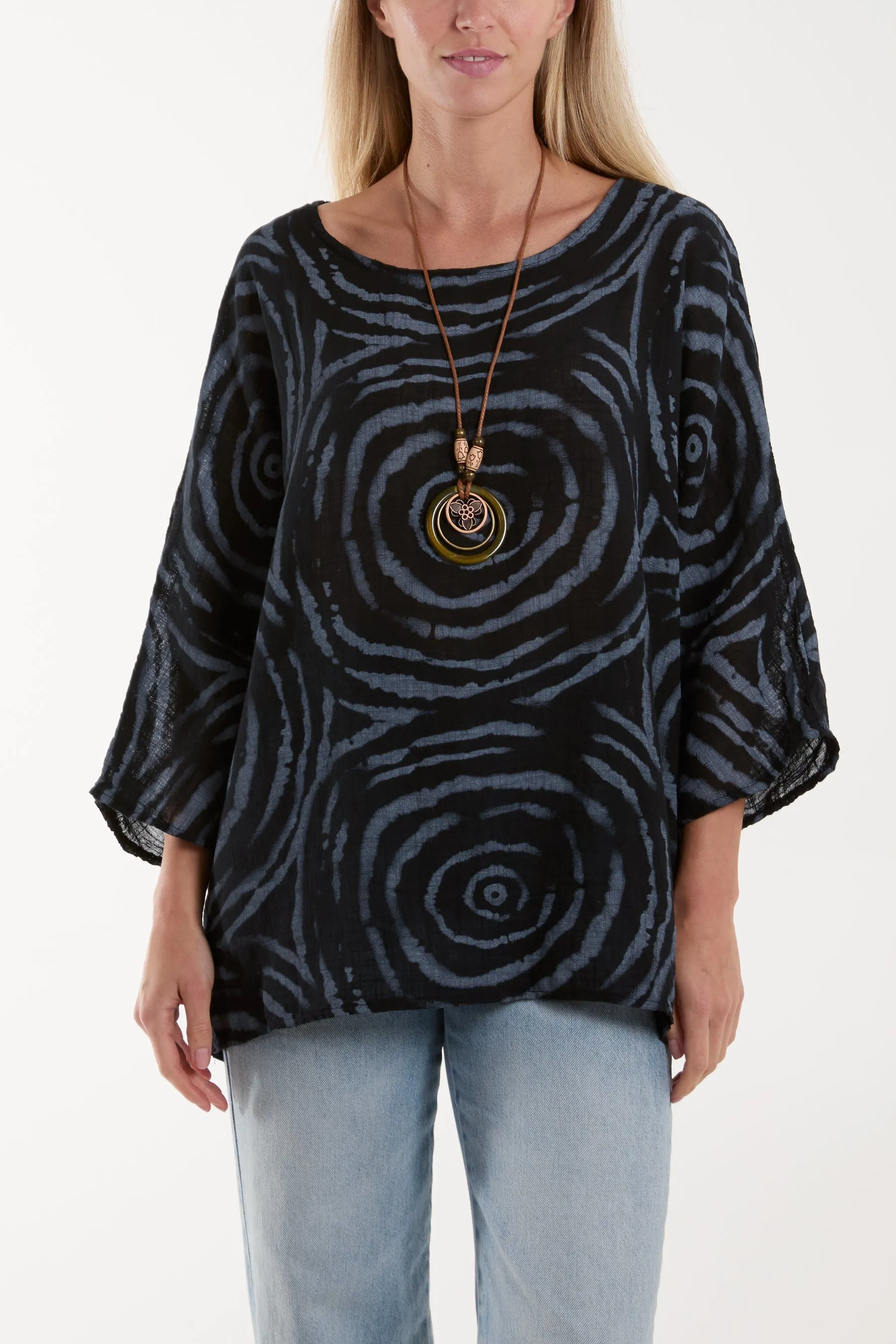 Swirl Necklace 3/4 Sleeve Blouse