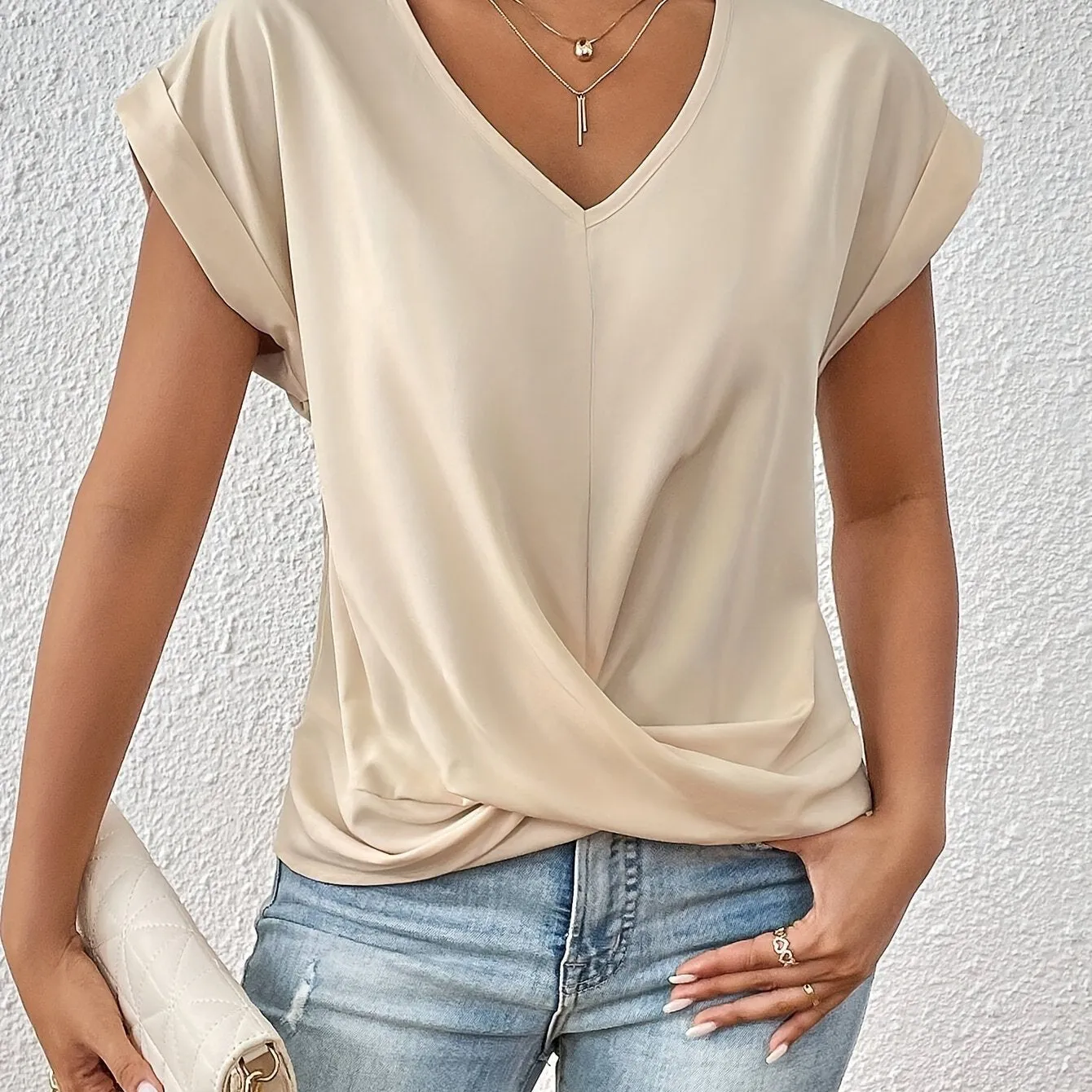 T-shirt - Cotton-Polyester Blend & Flexible Shape