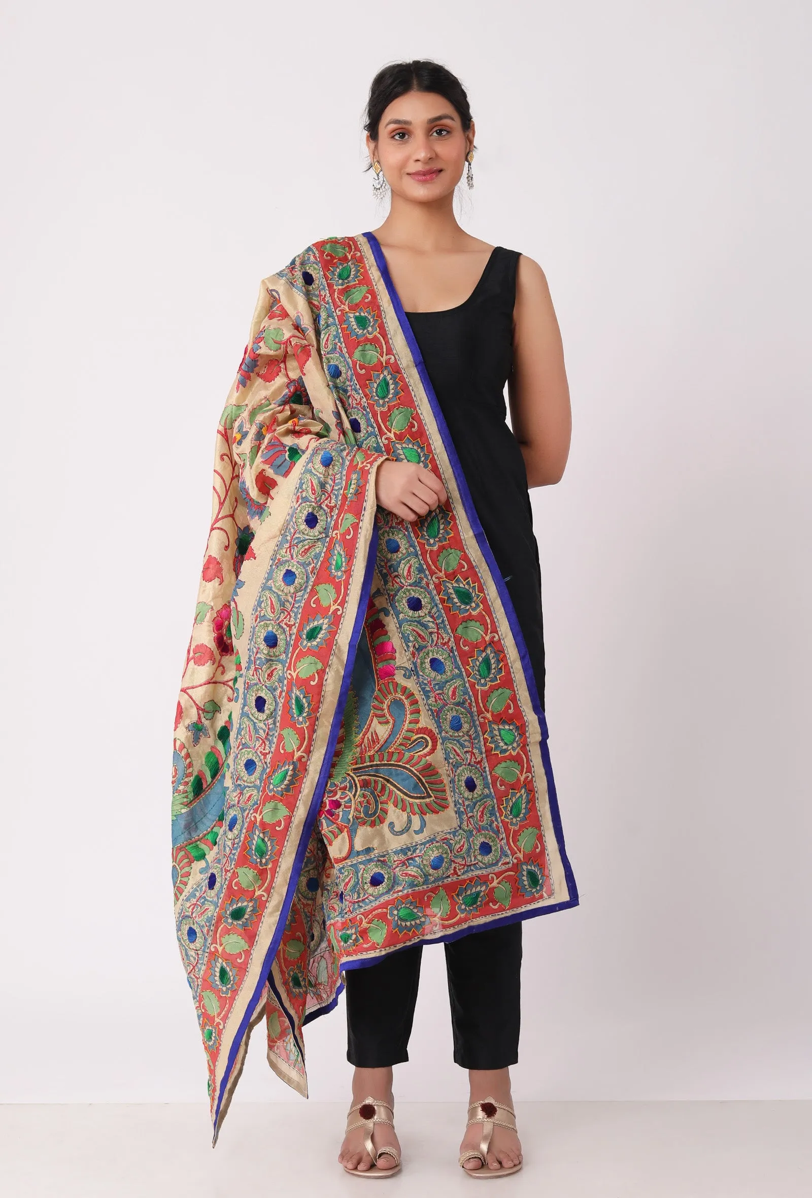 Tanvi hand embriodered kantha silk dupatta