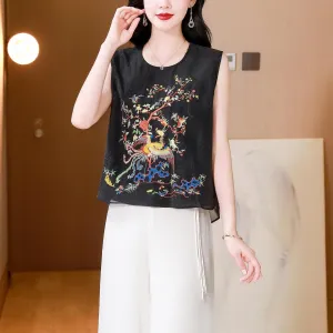 Versatile Slinky Blouse for a Retro Style